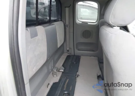 2006 Toyota Tacoma z USA, uszkodzony, nr VIN 5TETX22N16Z156487